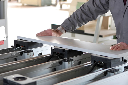 процесс изготовления мебели для кухни